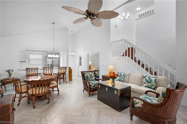 22180 Tallwood CT # 805, Estero, FL 33928