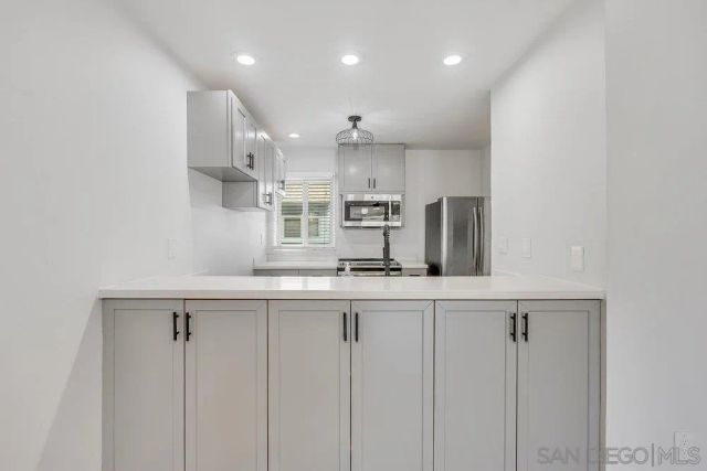 4185 Mount Alifan Pl L, San Diego, CA 92111