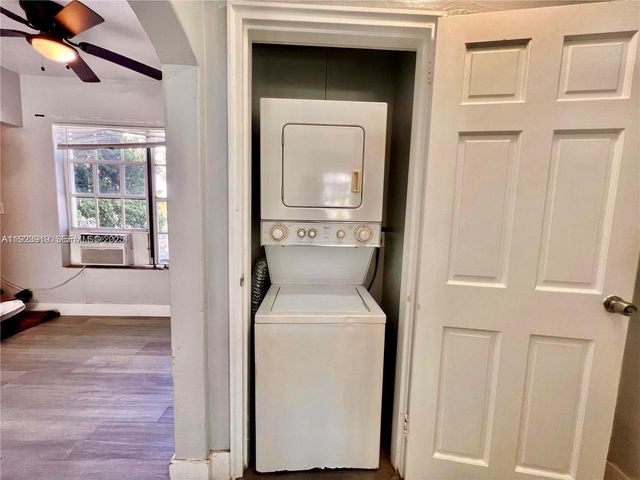 6940 Bay Dr 7, Miami Beach, FL 33141