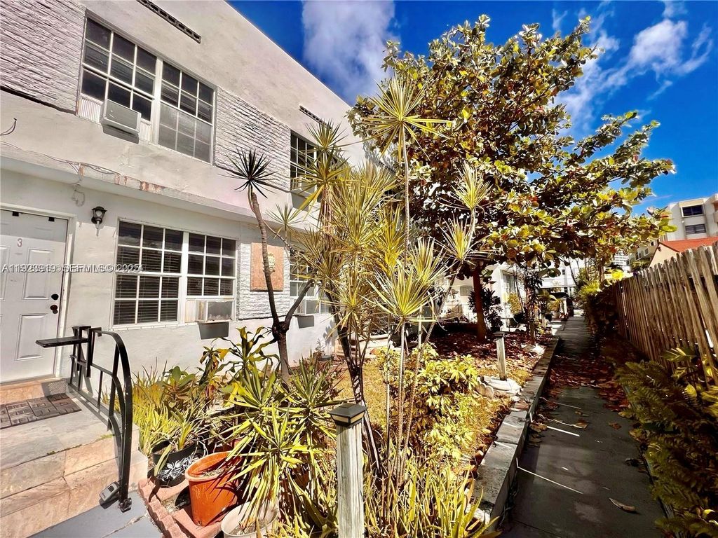 6940 Bay Dr 7, Miami Beach, FL 33141