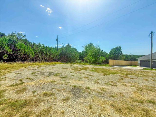 5712 Vanessa Court, Granbury, TX 76048