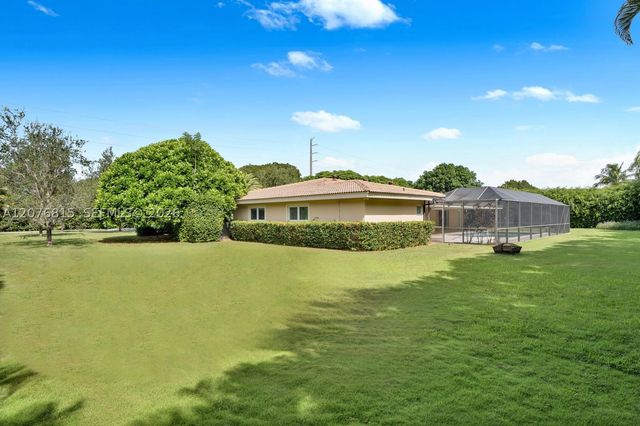 11805 SW 62nd Ave, Pinecrest, FL 33156