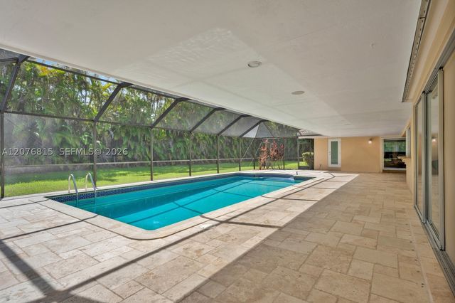 11805 SW 62nd Ave, Pinecrest, FL 33156