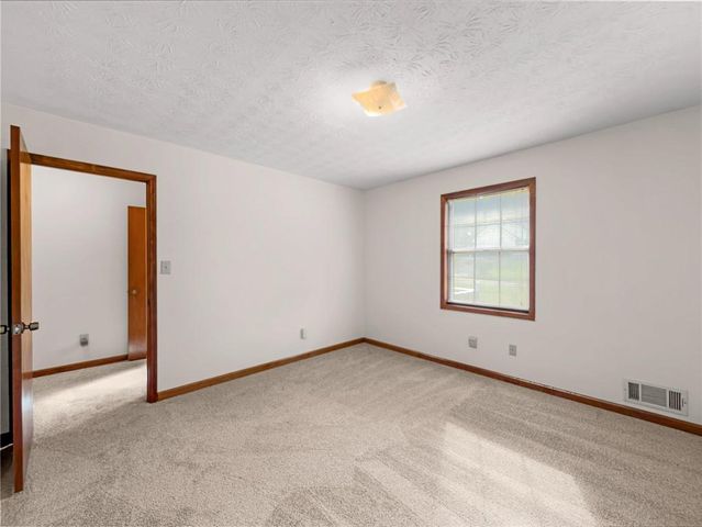 518 Club Valley Drive, Mcdonough, GA 30281