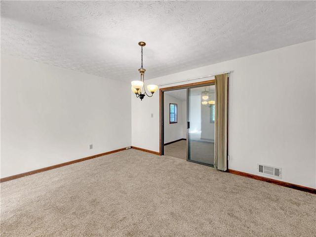 518 Club Valley Drive, Mcdonough, GA 30281