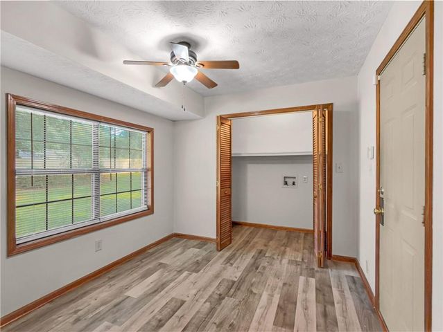 518 Club Valley Drive, Mcdonough, GA 30281