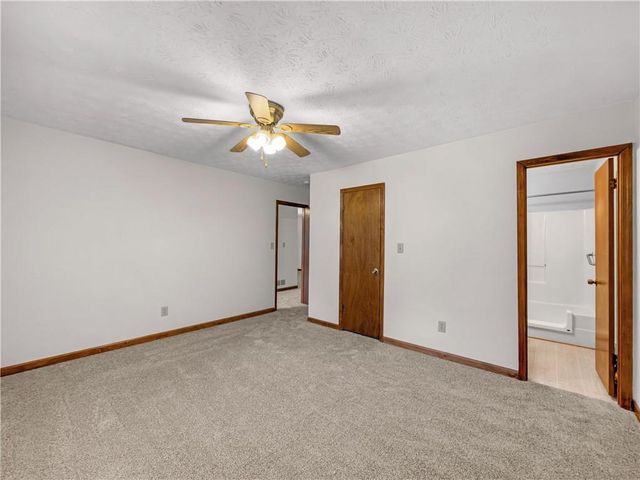 518 Club Valley Drive, Mcdonough, GA 30281