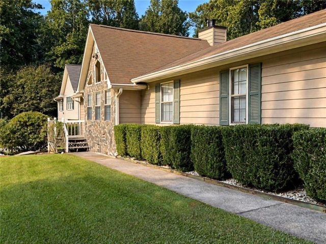 518 Club Valley Drive, Mcdonough, GA 30281