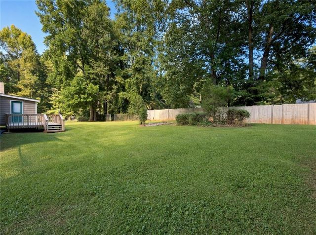 518 Club Valley Drive, Mcdonough, GA 30281