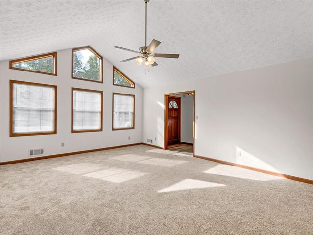 518 Club Valley Drive, Mcdonough, GA 30281