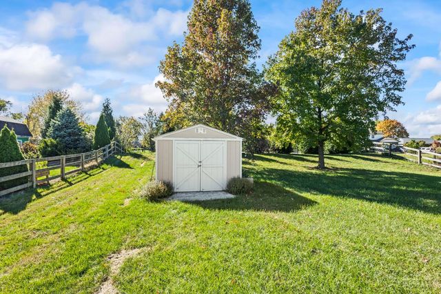 6921 Woodland View Drive, Liberty Twp, OH 45044