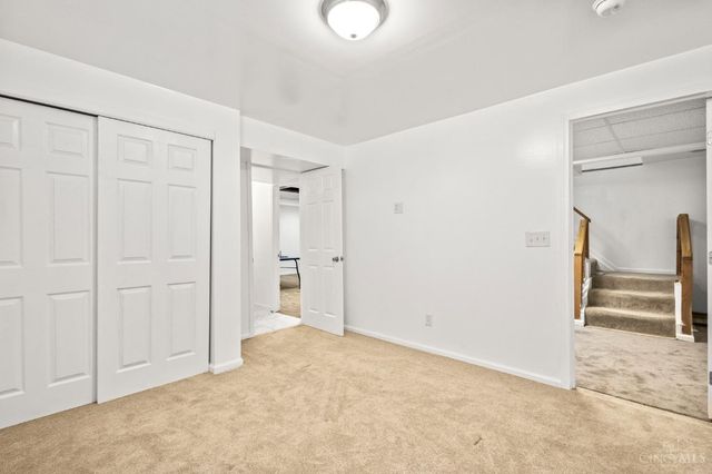 6921 Woodland View Drive, Liberty Twp, OH 45044