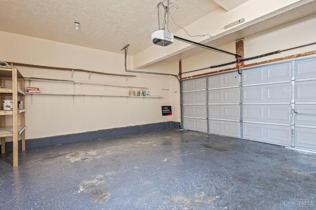 6921 Woodland View Drive, Liberty Twp, OH 45044