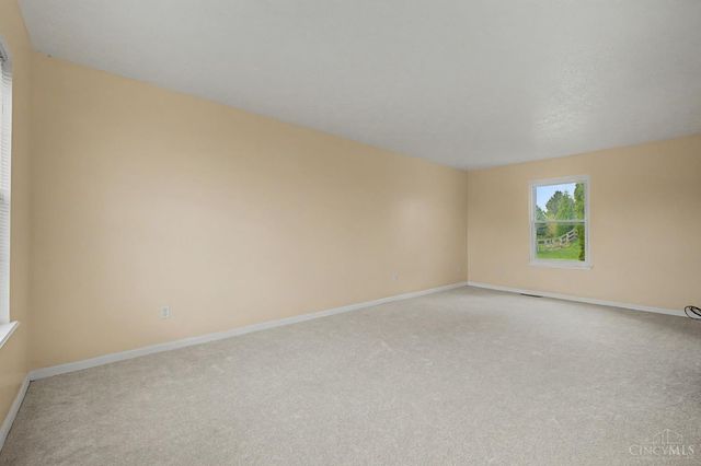 6921 Woodland View Drive, Liberty Twp, OH 45044