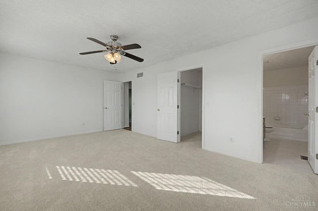 6921 Woodland View Drive, Liberty Twp, OH 45044