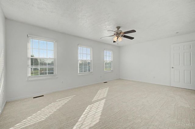 6921 Woodland View Drive, Liberty Twp, OH 45044