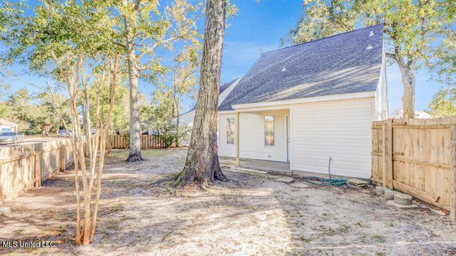 2390 Merlin Cove, Biloxi, MS 39531