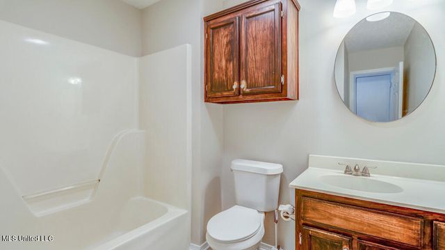 2390 Merlin Cove, Biloxi, MS 39531