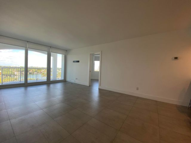 5401 Collins Avenue 620, Miami Beach, FL 33140
