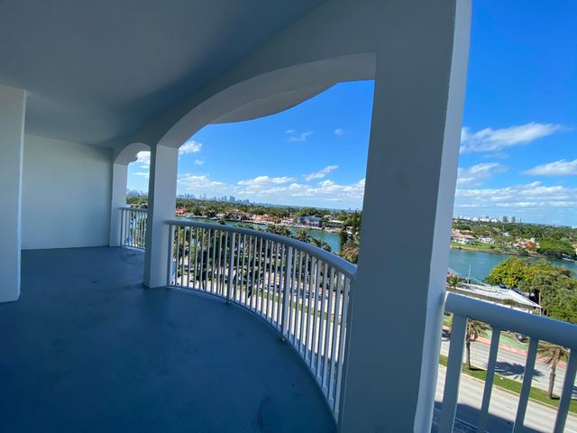 5401 Collins Avenue 620, Miami Beach, FL 33140