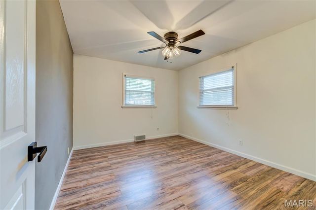 8812 McNulty Drive, St Louis, MO 63114