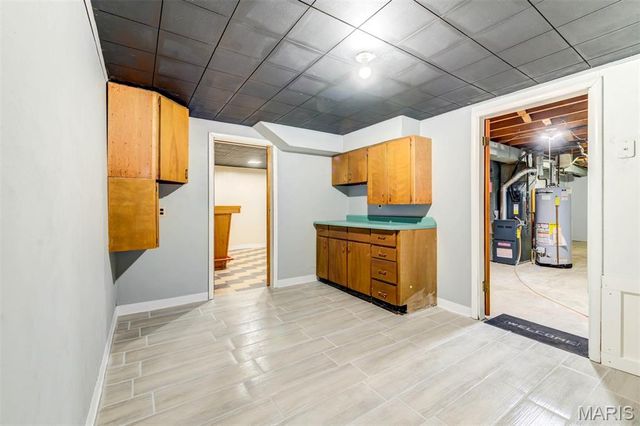 8812 McNulty Drive, St Louis, MO 63114