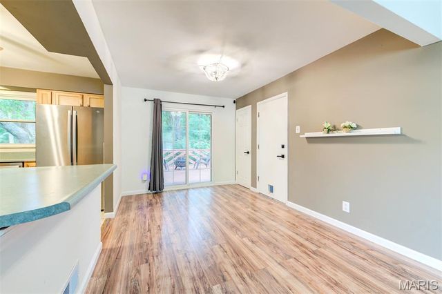 8812 McNulty Drive, St Louis, MO 63114