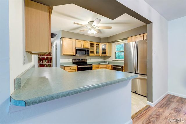 8812 McNulty Drive, St Louis, MO 63114