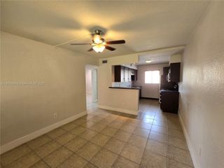 2330 NW 11th St 17, Miami, FL 33125