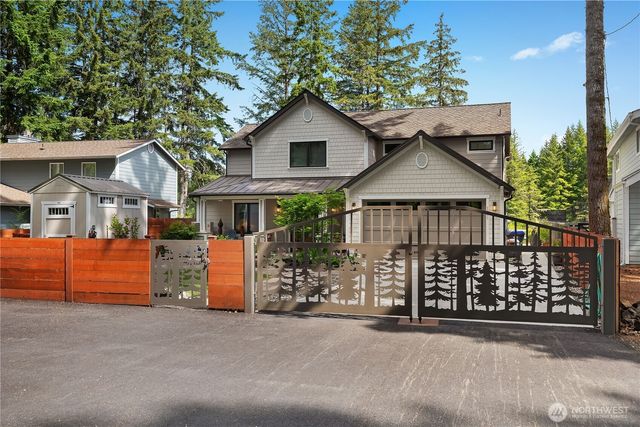 1061 E Ballantrae Drive, Shelton, WA 98584