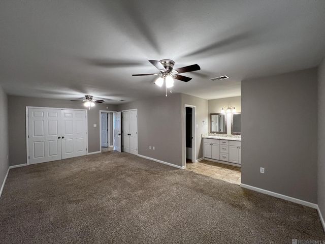 139 Hickory St, Denham Springs, LA 70726