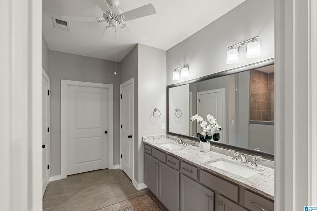 5644 BRAYDEN CIRCLE, Hoover, AL 35244