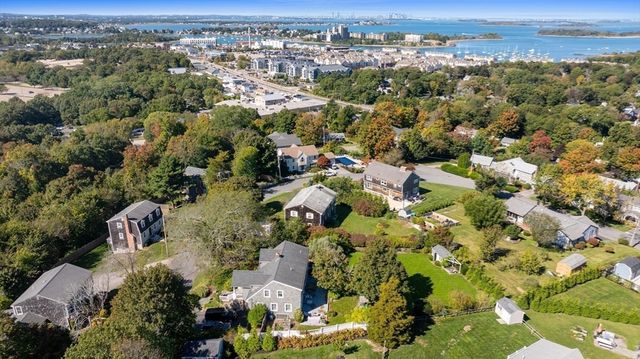 43 Park View Dr, Hingham, MA 02043