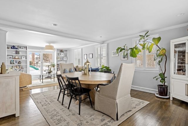 43 Park View Dr, Hingham, MA 02043