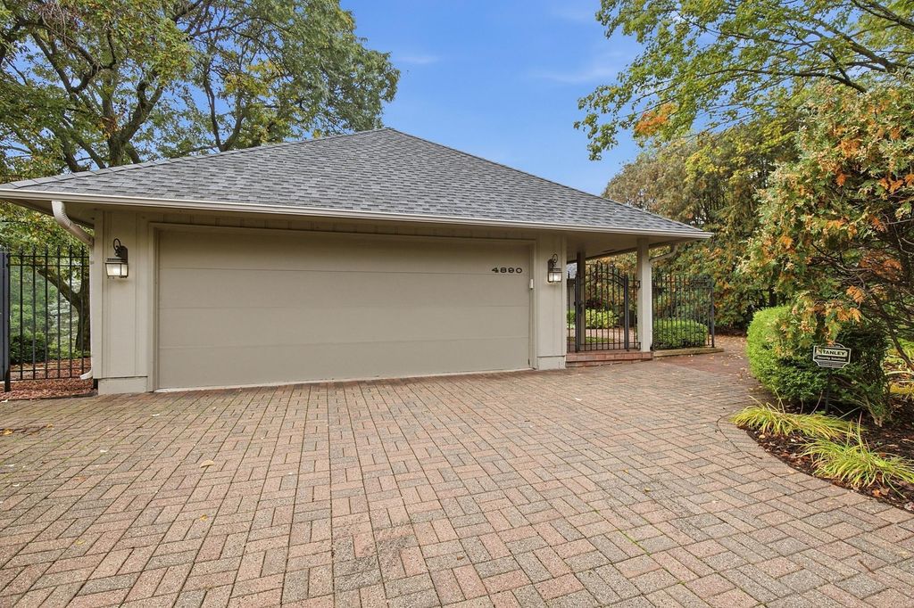 4890 Regents Walk, Excelsior, MN 55331 — photo 3