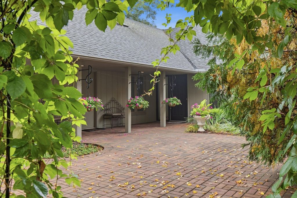 4890 Regents Walk, Excelsior, MN 55331 — photo 4