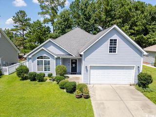 1721 Fairwinds Dr., Longs, SC 29568