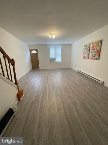 2610 S FRANKLIN ST, Philadelphia, PA 19148