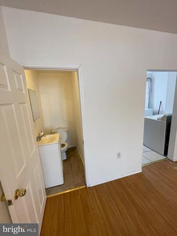 2610 S FRANKLIN ST, Philadelphia, PA 19148