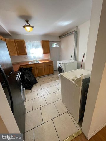 2610 S FRANKLIN ST, Philadelphia, PA 19148