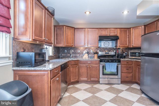 4510 OAKMONT ST, Philadelphia, PA 19136