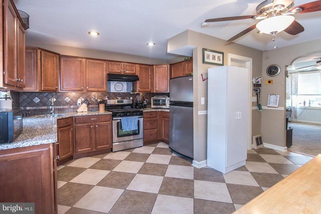 4510 OAKMONT ST, Philadelphia, PA 19136
