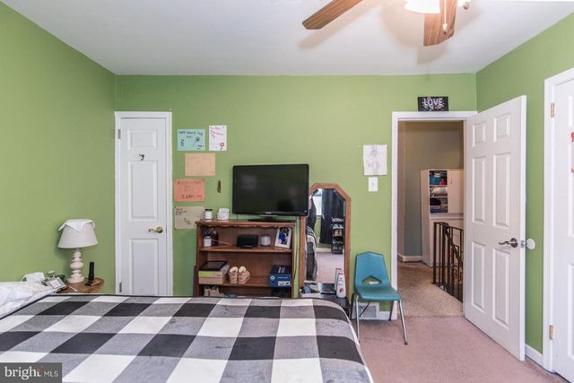 4510 OAKMONT ST, Philadelphia, PA 19136