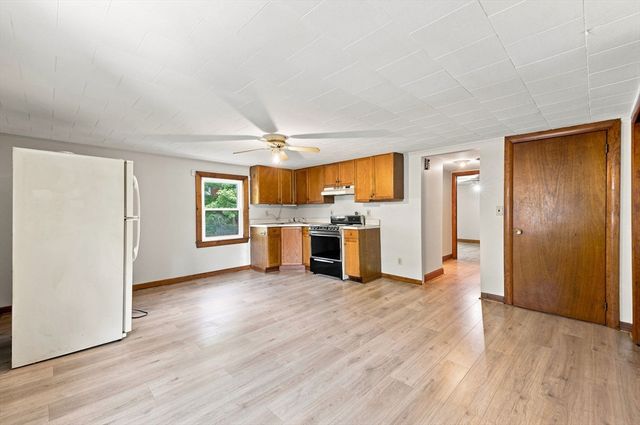 124 E Meadow Rd, Lowell, MA 01854
