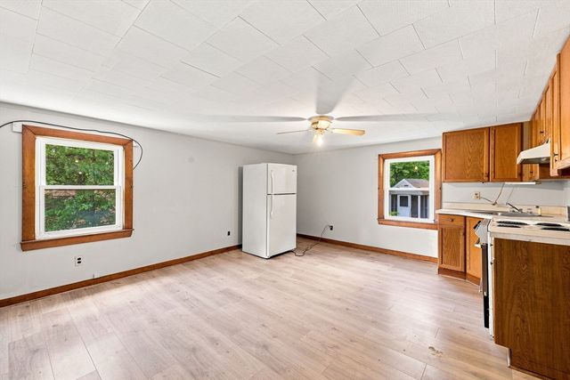 124 E Meadow Rd, Lowell, MA 01854