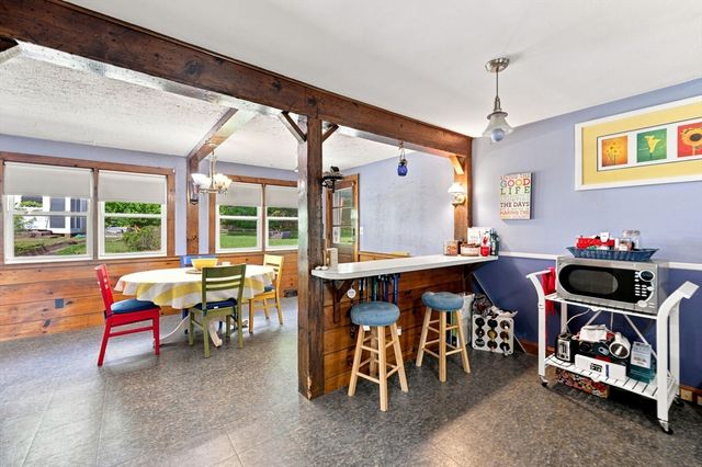 124 E Meadow Rd, Lowell, MA 01854