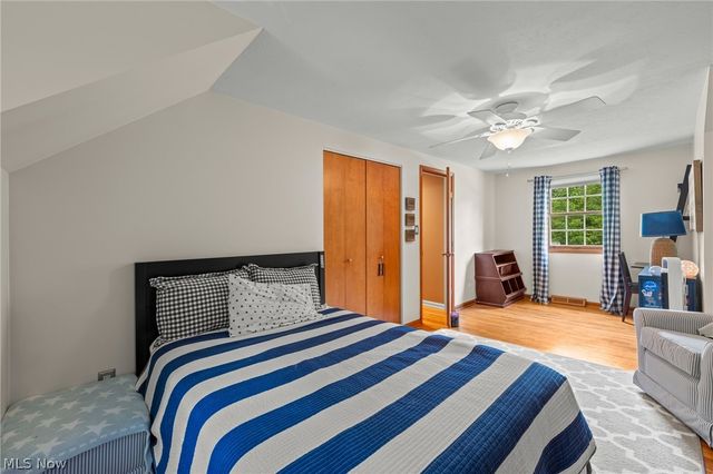 147 S Hayden Pky, Hudson, OH 44236