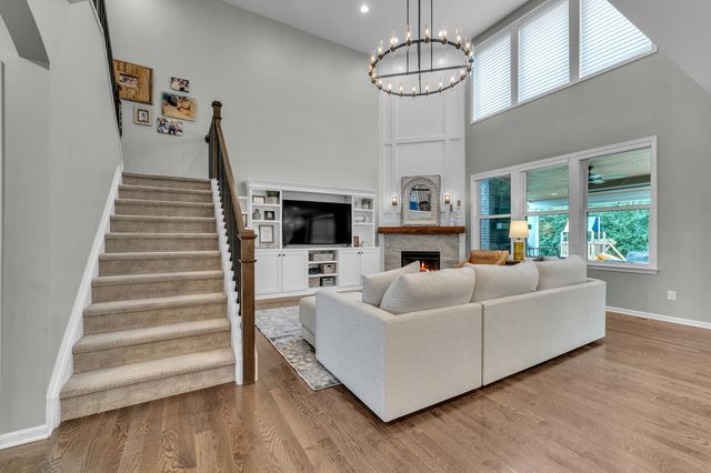 8377 Lindsey Lane, Canton Twp, MI 48187
