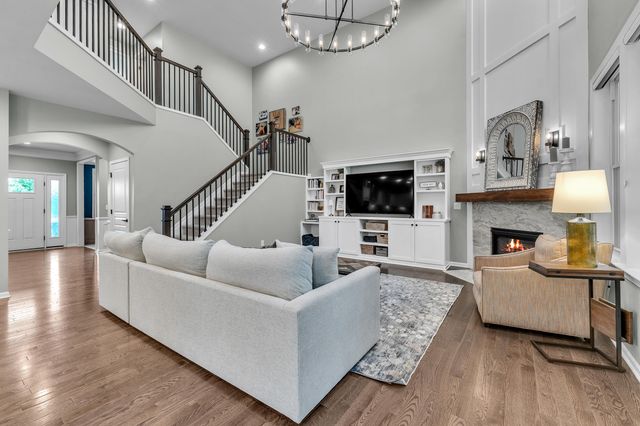 8377 Lindsey Lane, Canton Twp, MI 48187