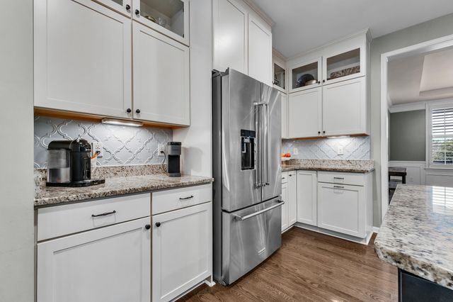 8377 Lindsey Lane, Canton Twp, MI 48187